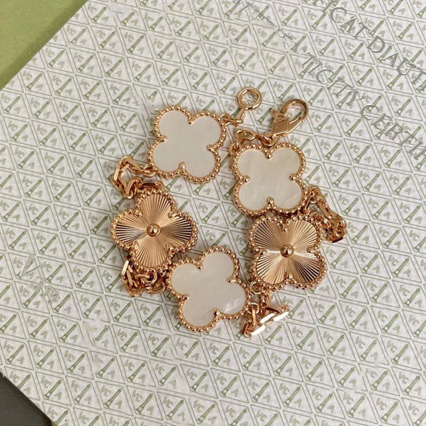 [KELA]LUCKY CLOVER 5-MOTIF BRACELET - WHITE MOTHER-OF-PEARL COLLECTION
