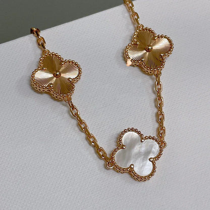 [KELA]LUCKY CLOVER 5-MOTIF BRACELET - WHITE MOTHER-OF-PEARL COLLECTION