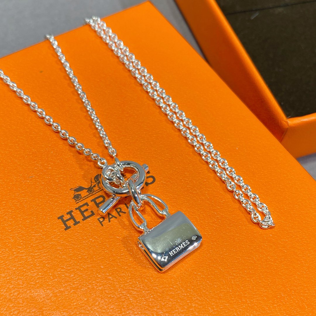 [KELA]CONSTANCE PEDANT SILVER NECKLACE