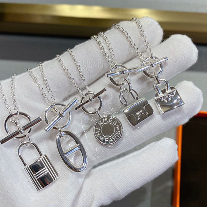 [KELA]CONSTANCE PEDANT SILVER NECKLACE