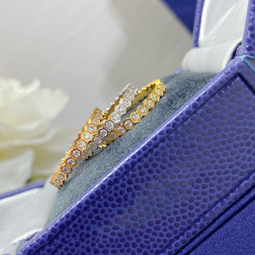 [KELA]BEE LOVE DIAMOND PAVED SMALL RING