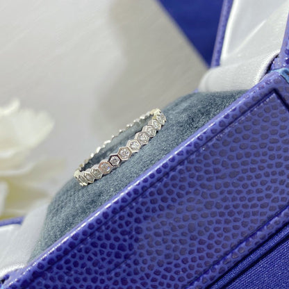 [KELA]BEE LOVE DIAMOND PAVED SMALL RING