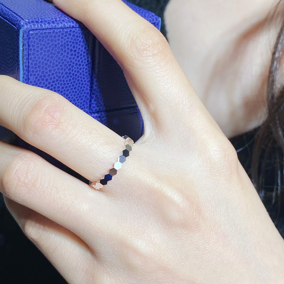 [KELA]BEE LOVE SMALL RING