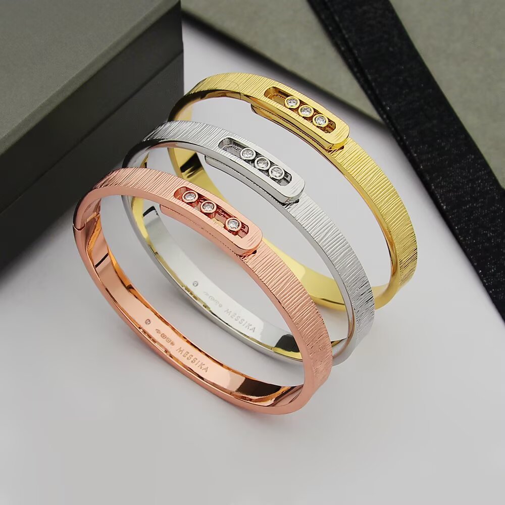 [KELA]MOVE NOA CISELÉ BANGLE BRACELET