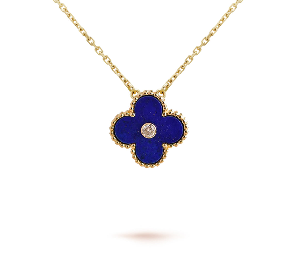 [KELA]LIMITED EDITION CHRISTMAS CLOVER FLOWER NECKLACE - 15MM ANNUAL COLLECTIBLE PENDANT