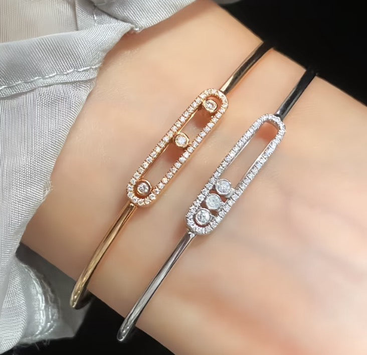 [KELA]MOVE PAVÉ DIAMOND BANGLE BRACELET M