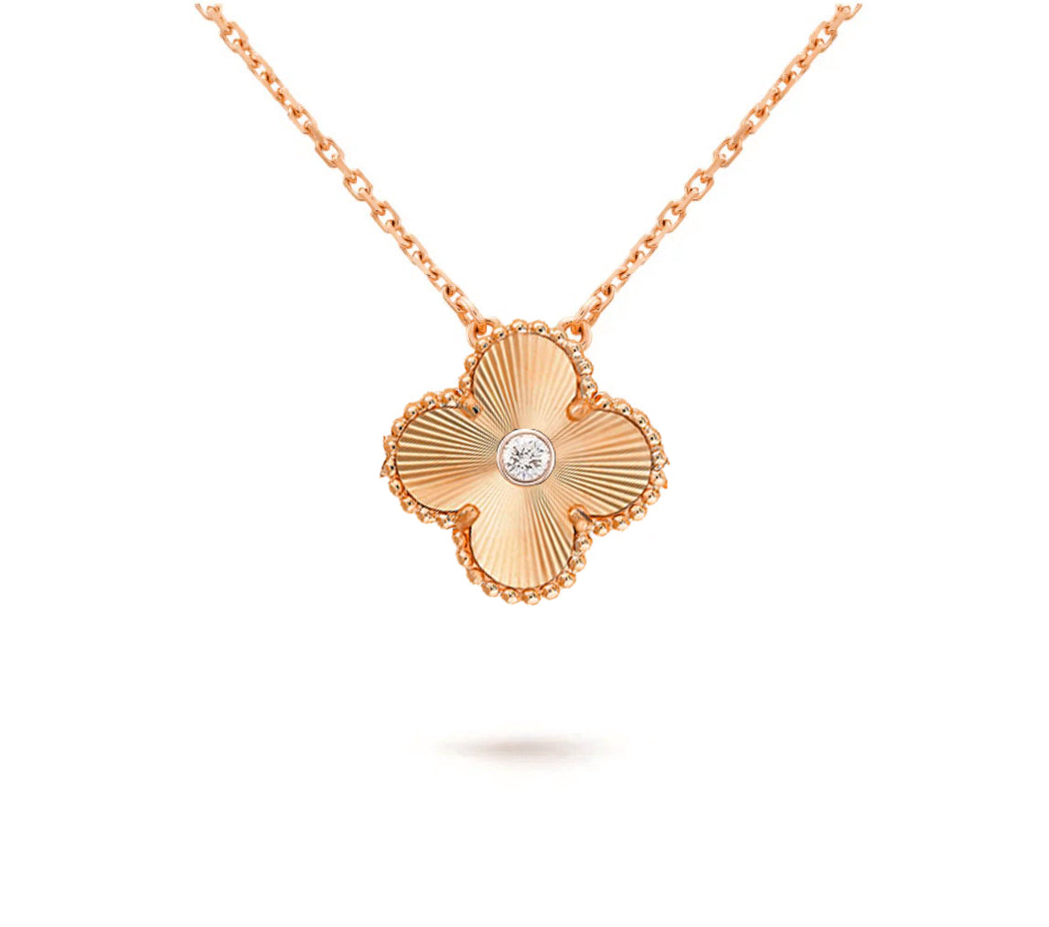 [KELA]15MM CLOVER FLOWER DIAMOND PENDANT NECKLACE COLLECTION