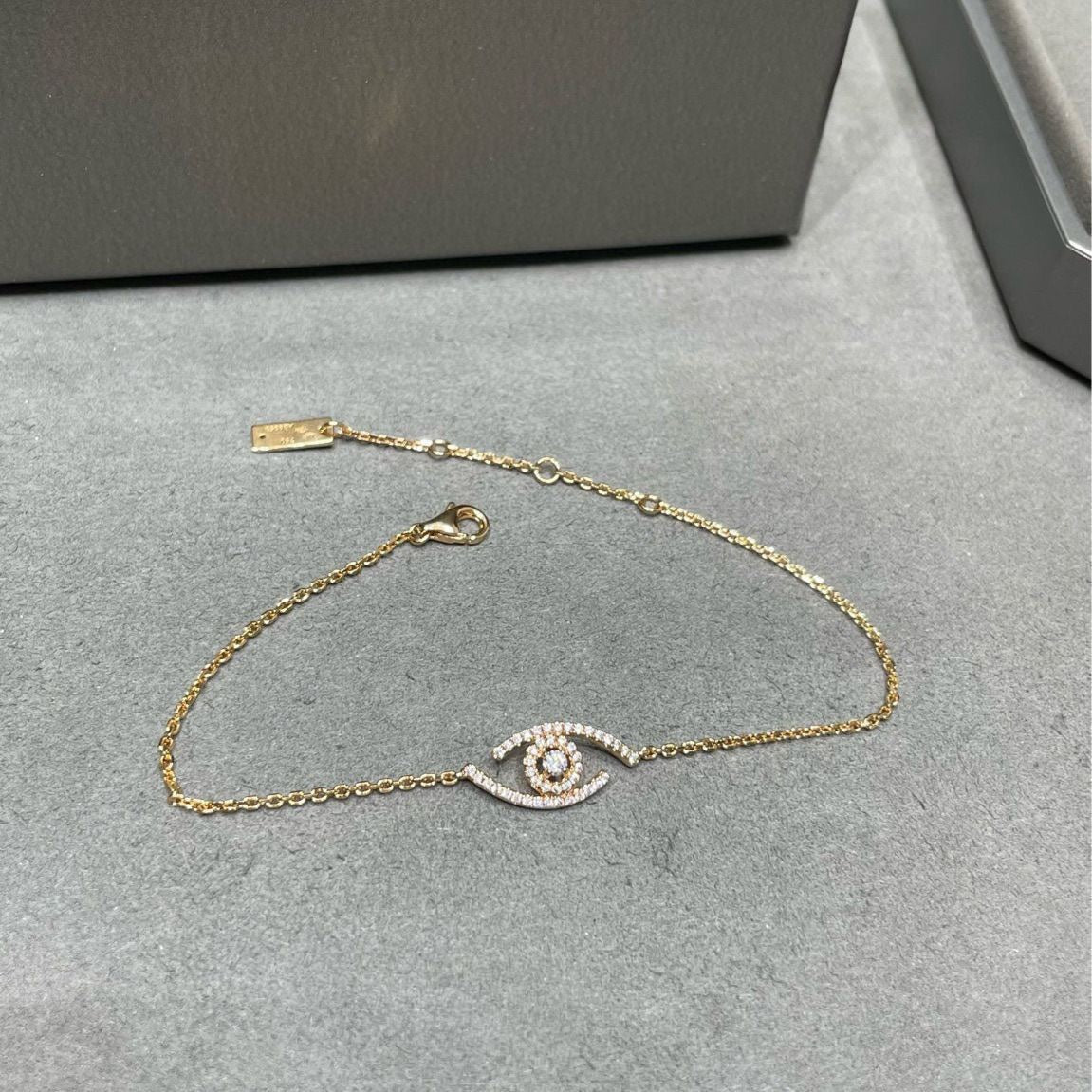 [KELA]LUCKY EYE PAVÉ-SET DIAMOND BRACELET
