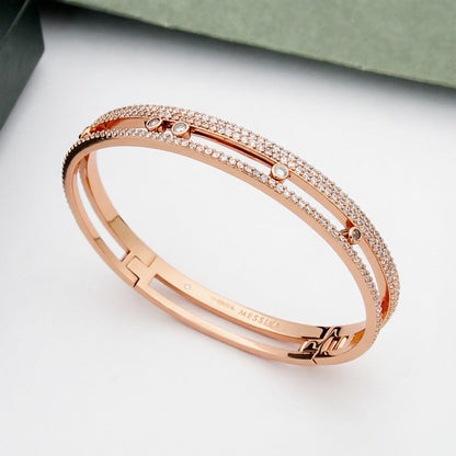 [KELA]MOVE ROMANE PAVÉ DIAMOND BANGLE BRACELET