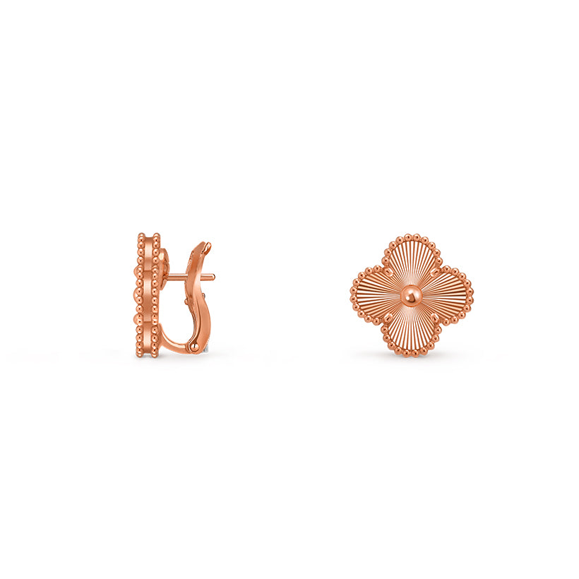 [KELA]15MM CLOVER FLOWER STUD EARRINGS ROSE GOLD COLLECTION