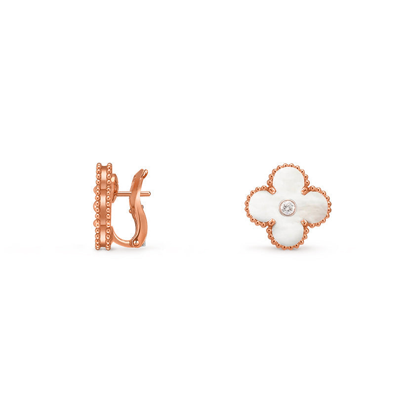 [KELA]15MM CLOVER FLOWER STUD EARRINGS DIAMOND-ROSE GOLD COLLECTION