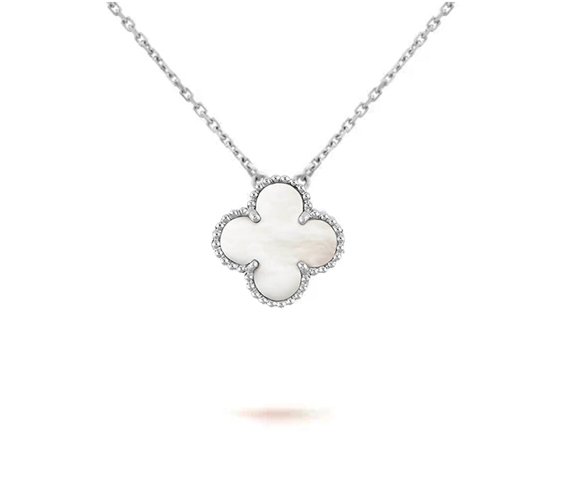 [KELA]15MM CLOVER FLOWER PENDANT NECKLACE WHITE GOLD COLLECTION