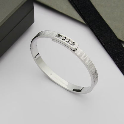 [KELA]MOVE NOA CISELÉ BANGLE BRACELET