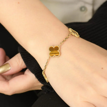 [KELA]LUCKY CLOVER 5-MOTIF BRACELET -  TIGER’S EYE COLLECTION