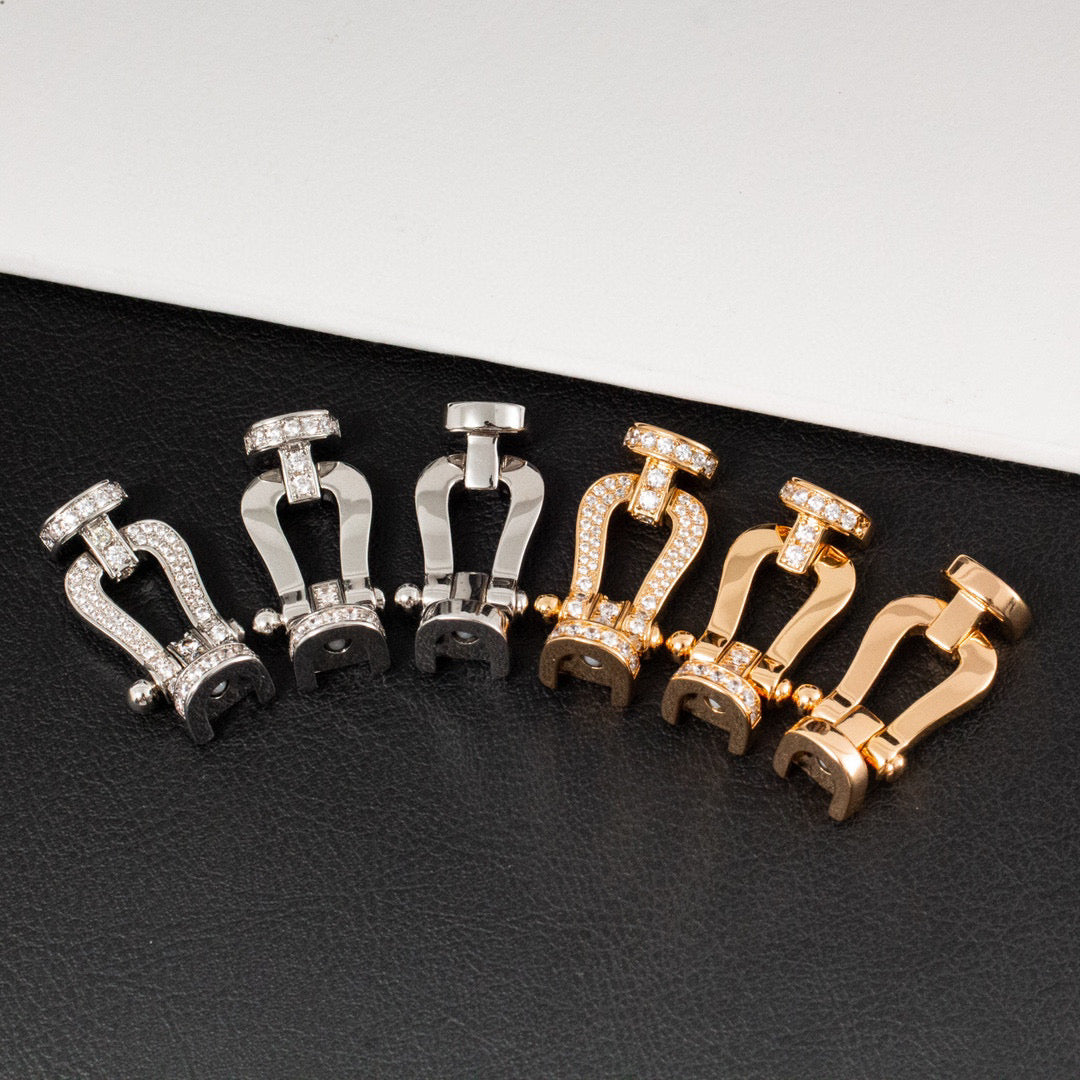 [KELA]FORCE LARGE HORSESHOE FULL DIAMOND BRACELET - WHITE GOLD