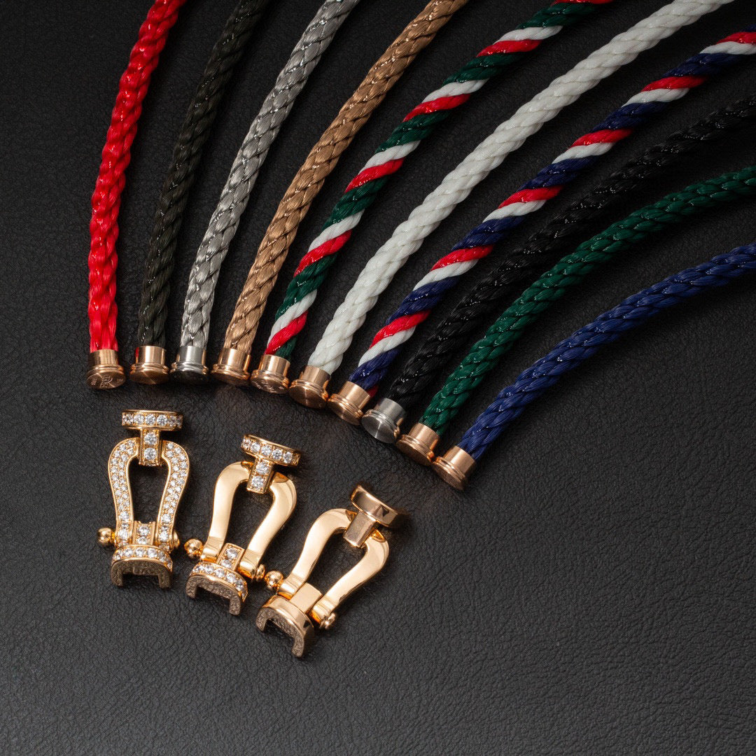 [KELA]FORCE LARGE HORSESHOE BRACELET - GOLD