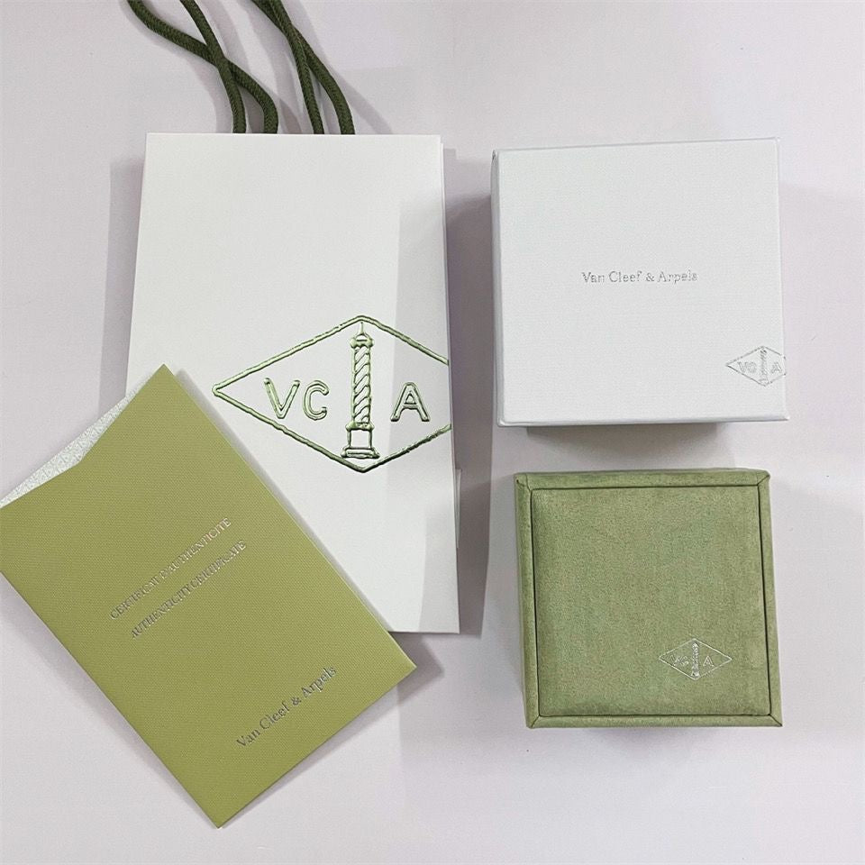 [KELA]CLOVER BRAND JEWELRY BOX