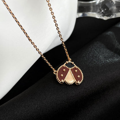 [KELA]LUCKY CARNELIAN LADYBUG CHARM NECKLACE