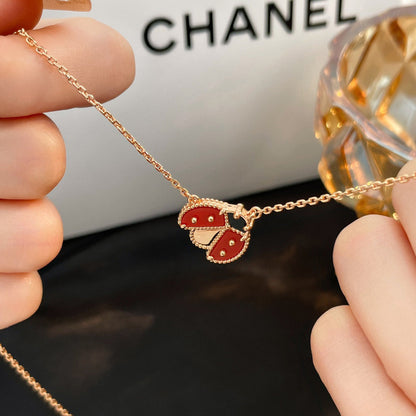 [KELA]LUCKY CARNELIAN LADYBUG CHARM NECKLACE