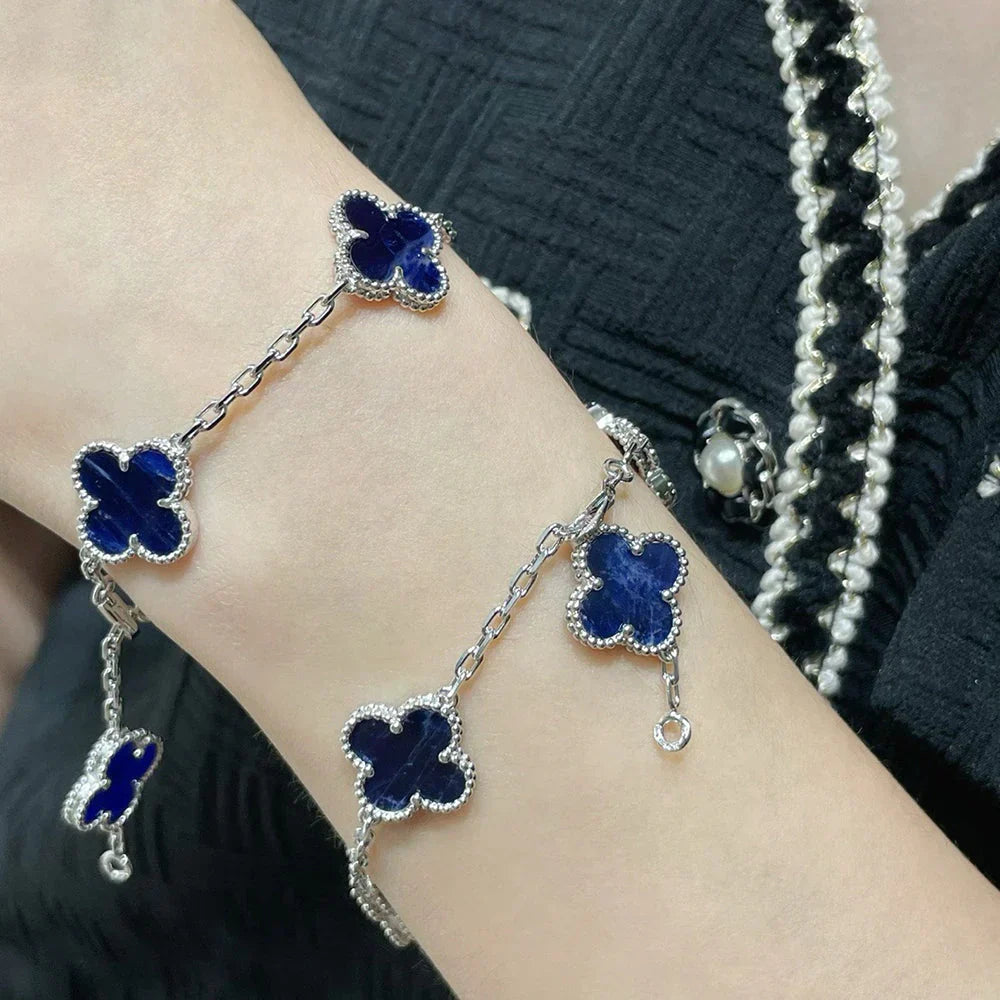 [KELA]LUCKY CLOVER 5-MOTIF BRACELET - PIETERSITE COLLECTION