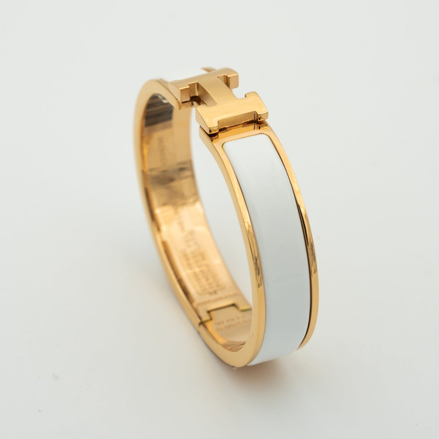 [KELA]H WHITE BRACELET
