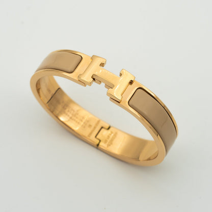[KELA]H GREY BRACELET