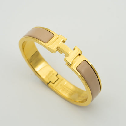 [KELA]H GREY BRACELET
