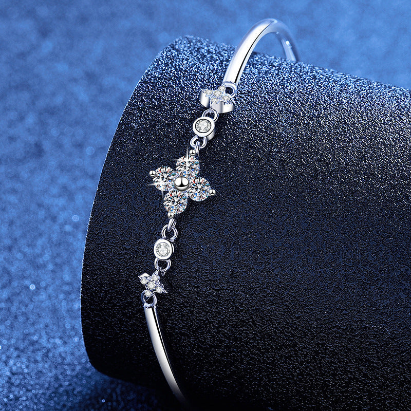 [KELA]CLOVER & TWIN-STAR MOISSANITE BRACELET