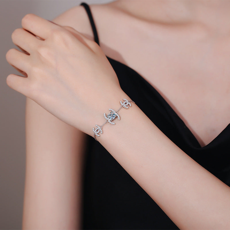 [KELA]CLASSIC INTERLOCKING MOISSANITE BRACELET