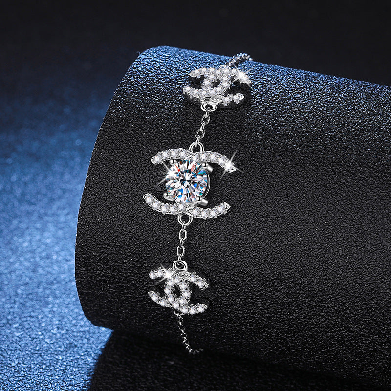 [KELA]CLASSIC INTERLOCKING MOISSANITE BRACELET