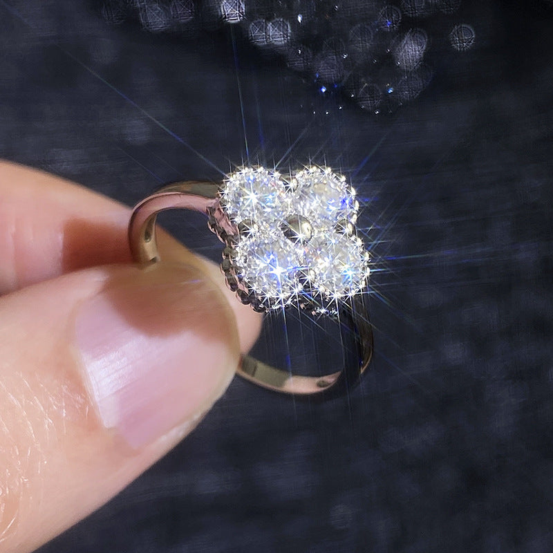 [KELA]ELEGANT FOUR-LEAF CLOVER MOISSANITE RING