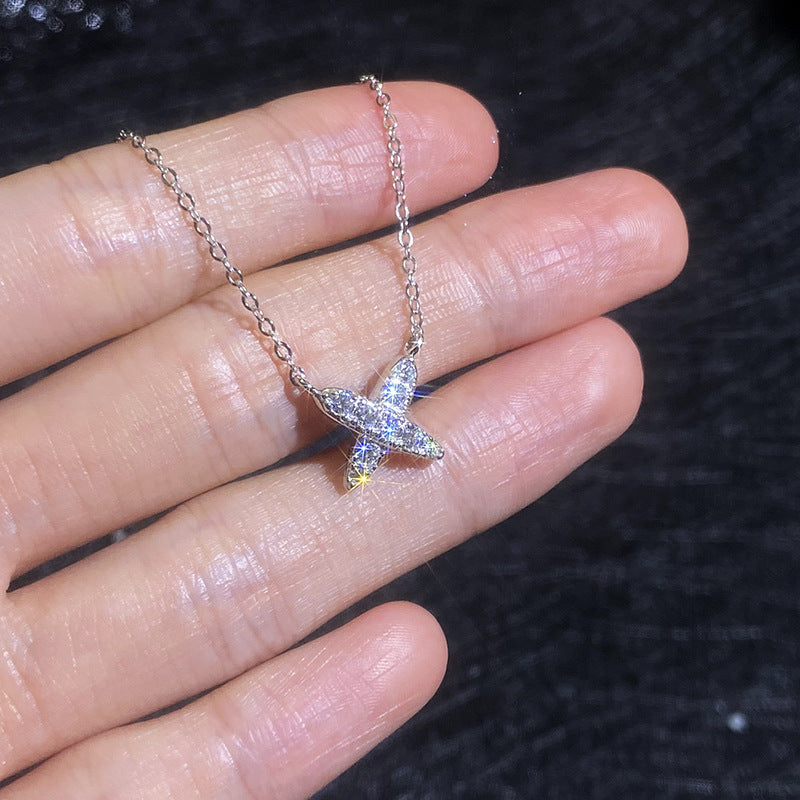 [KELA]MODERN X-SHAPE PAVÉ MOISSANITE NECKLACE