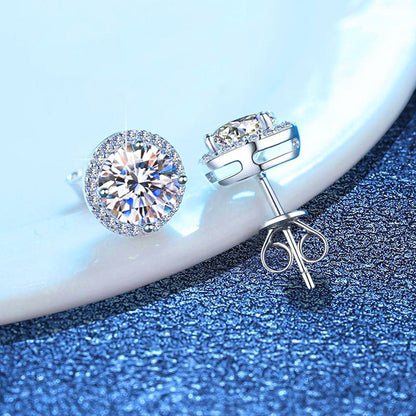 [KELA]CLASSIC 4-PRONG ROUND MOISSANITE STUD EARRINGS