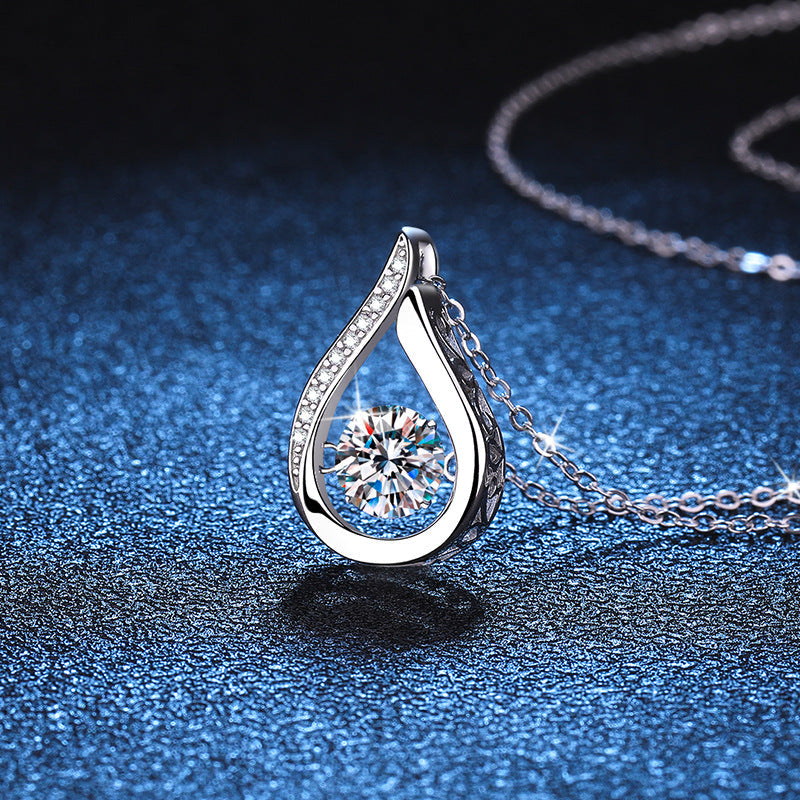 [KELA]DANCING WATER DROP MOISSANITE NECKLACE