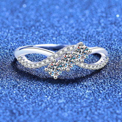[KELA]INTERTWINING LOVE MOISSANITE RING