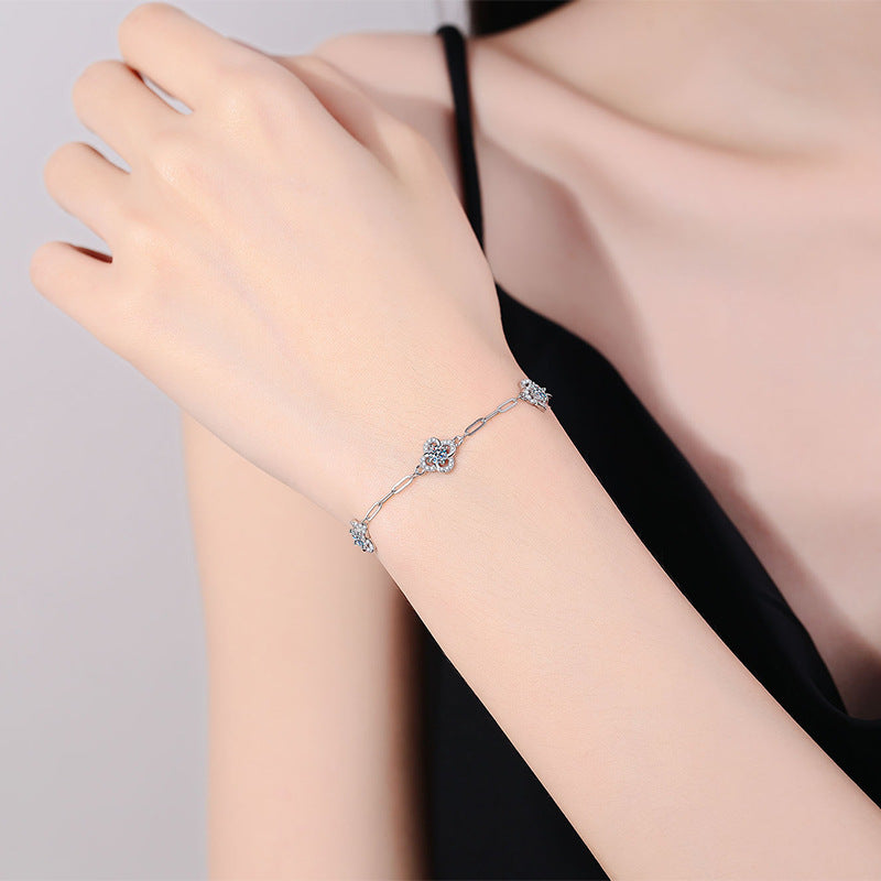 [KELA]TRIPLE-CLOVER MOISSANITE BRACELET