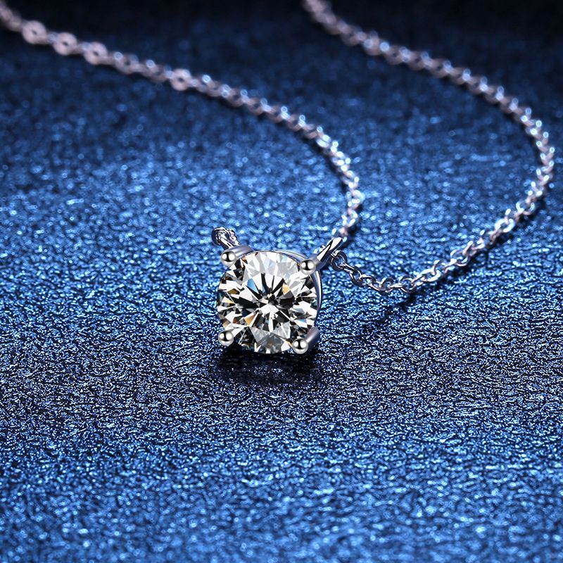 [KELA]CLASSIC FOUR-PRONG SOLITAIRE MOISSANITE NECKLACE