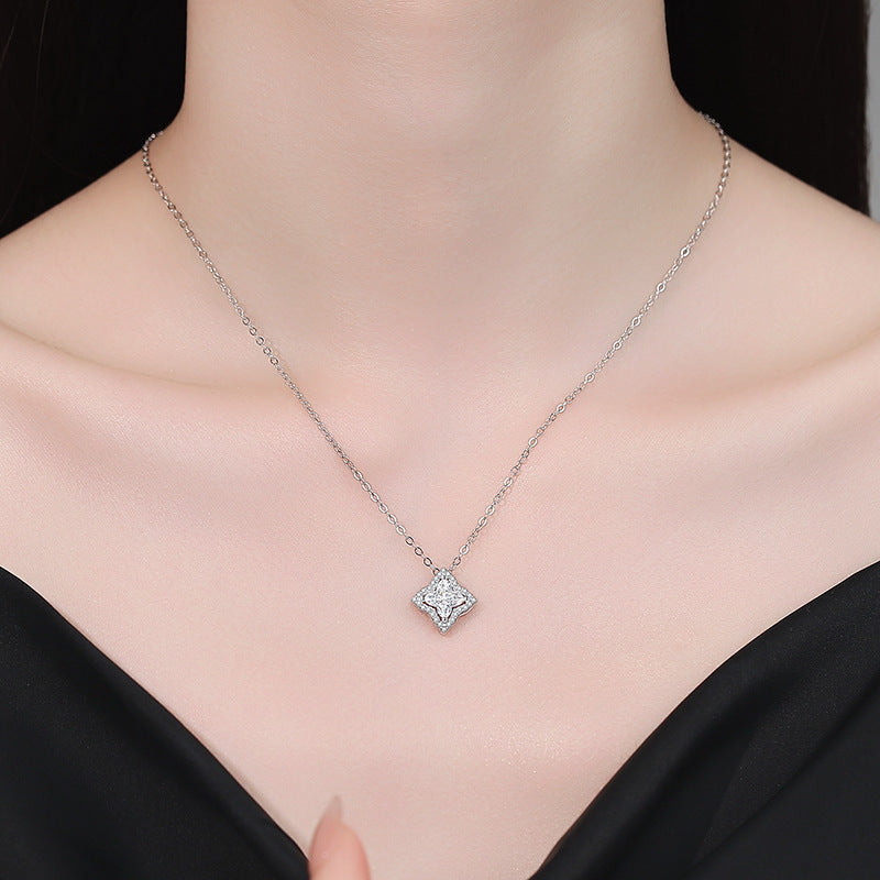 [KELA]STAR-CLOVER MOISSANITE NECKLACE