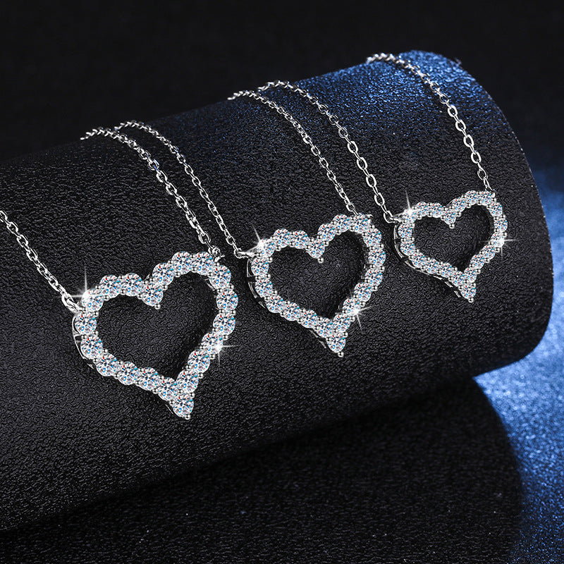 [KELA]ROMANTIC HEART MOISSANITE PENDANT NECKLACE