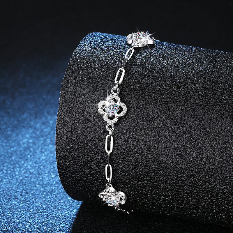 [KELA]TRIPLE-CLOVER MOISSANITE BRACELET