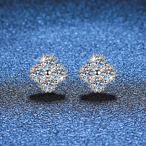 [KELA]ELEGANT FOUR-LEAF CLOVER MOISSANITE STUD EARRINGS