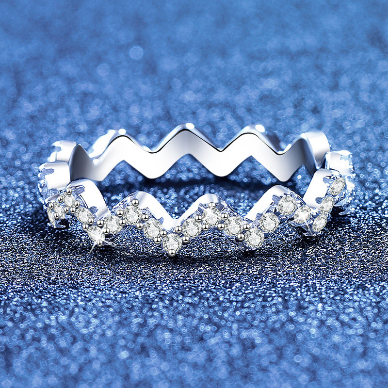 [KELA]CHIC WAVY MOISSANITE ETERNITY RING