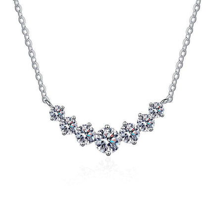 [KELA]MINIMALIST CURVED SMILE MOISSANITE NECKLACE