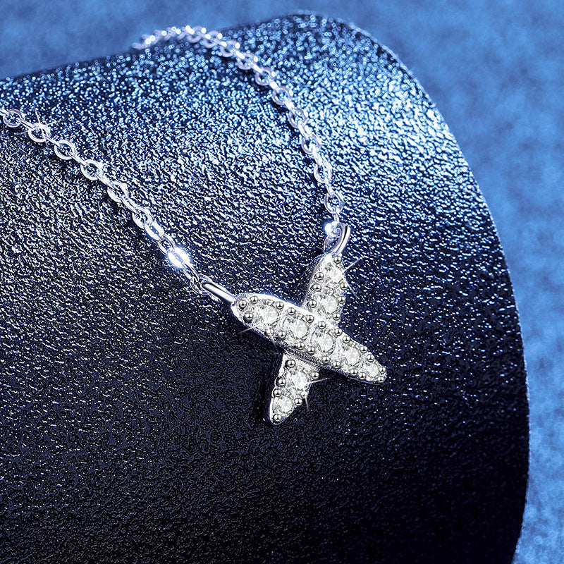 [KELA]MODERN X-SHAPE PAVÉ MOISSANITE NECKLACE