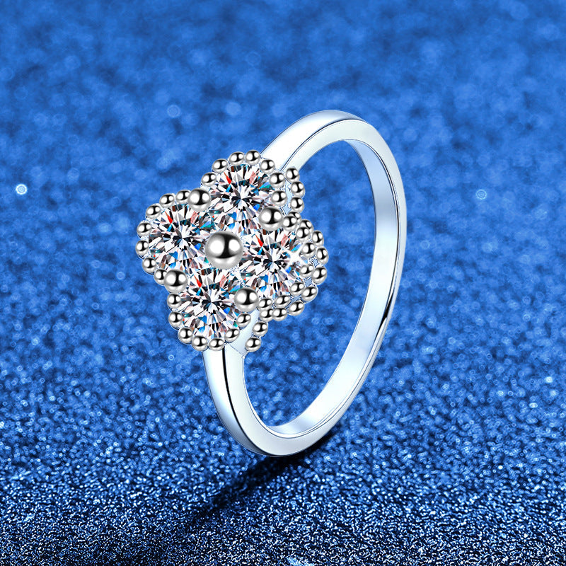 [KELA]ELEGANT FOUR-LEAF CLOVER MOISSANITE RING