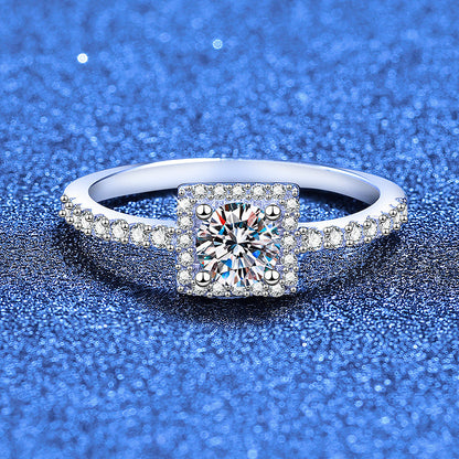 [KELA]DAINTY SUGAR-CUBE MOISSANITE RING