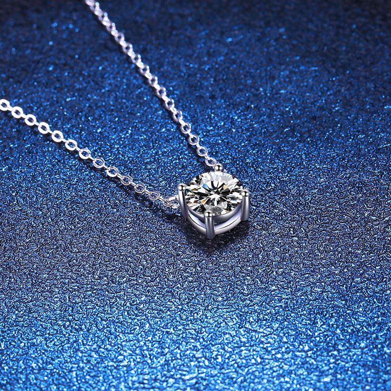 [KELA]CLASSIC FOUR-PRONG SOLITAIRE MOISSANITE NECKLACE