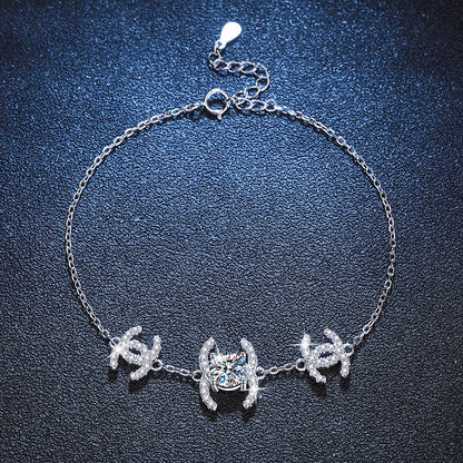 [KELA]CLASSIC INTERLOCKING MOISSANITE BRACELET