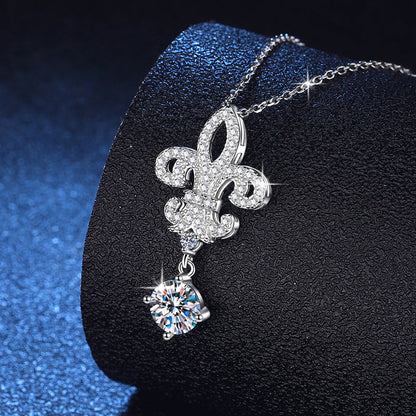[KELA]ROYAL FLEUR-DE-LIS MOISSANITE PENDANT NECKLACE