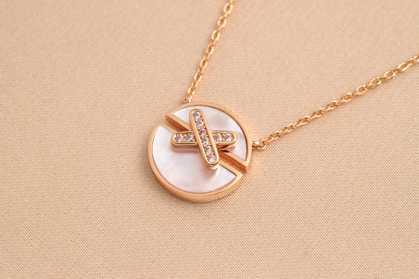 [KELA]JEUX DE ROSE GOLD DIAMOND NECKLACE